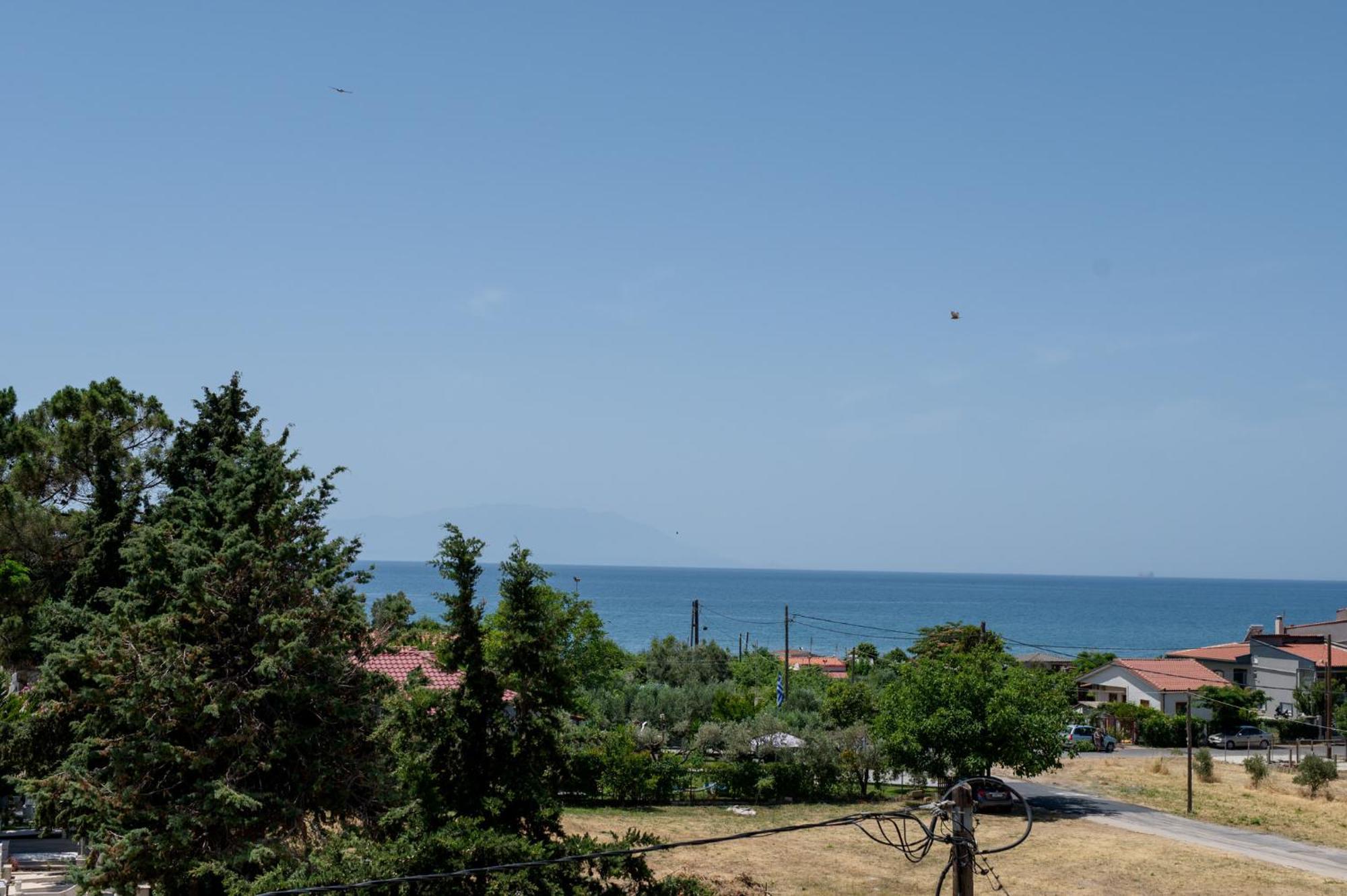 Df House Διαμονή Με Θέα Θάλασσα Lejlighed Néa Khilí Eksteriør billede